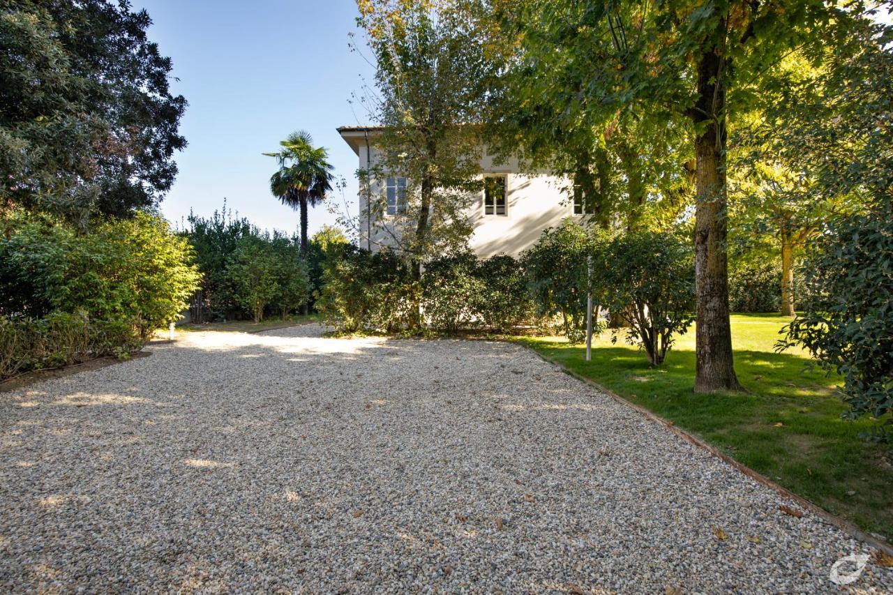 Villa Giardino Lucca Heated Pool, 2 Miles Lucca Capannori Exterior photo
