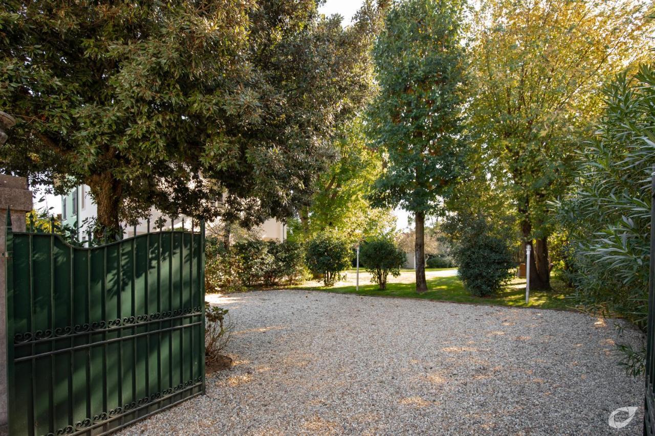 Villa Giardino Lucca Heated Pool, 2 Miles Lucca Capannori Exterior photo